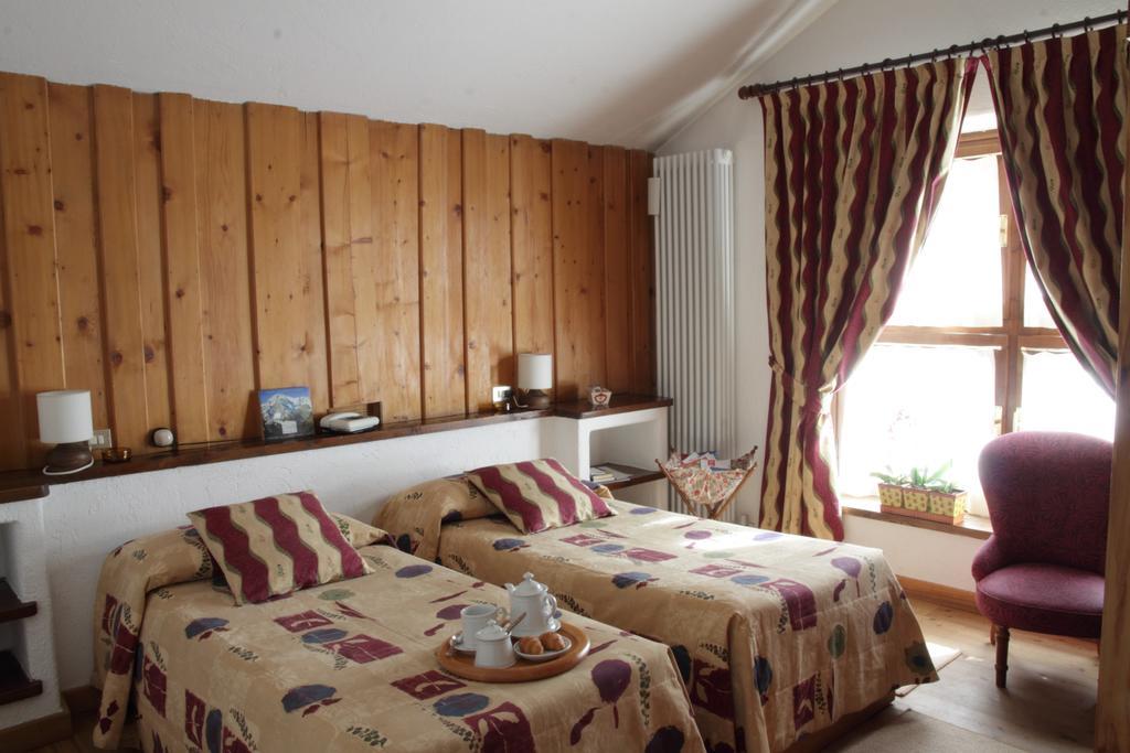 Hotel La Grange - Animal Chic Hotel Κουρμαγιέρ Δωμάτιο φωτογραφία