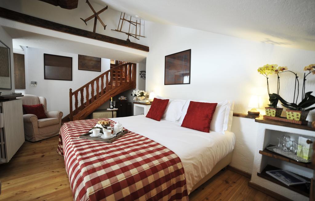 Hotel La Grange - Animal Chic Hotel Κουρμαγιέρ Εξωτερικό φωτογραφία