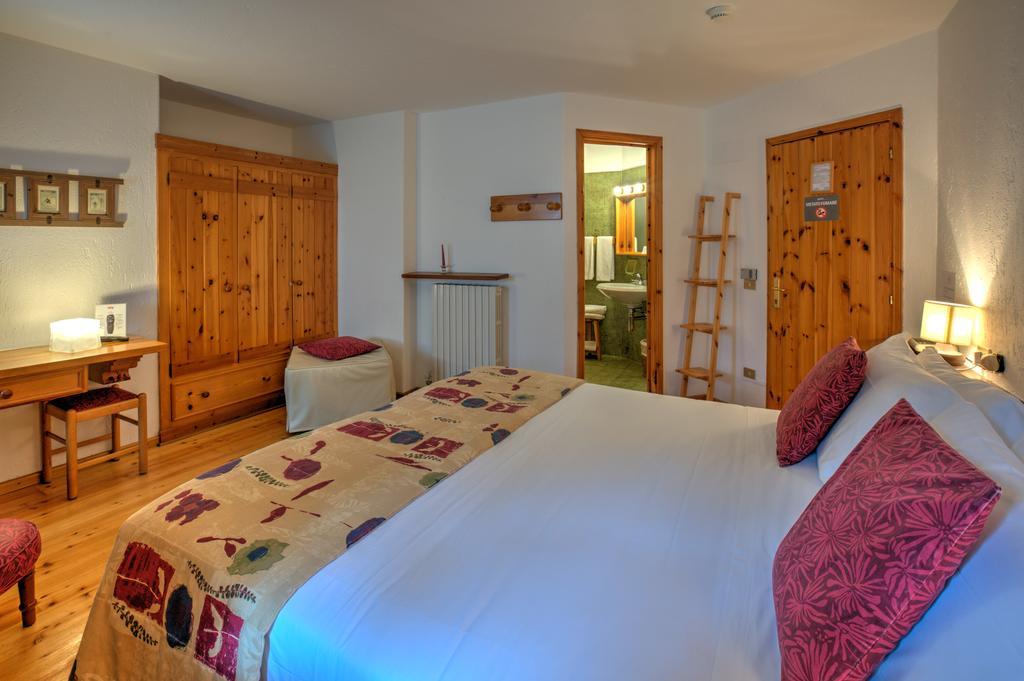 Hotel La Grange - Animal Chic Hotel Κουρμαγιέρ Εξωτερικό φωτογραφία